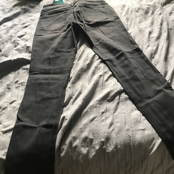 Jeans - Picture 2 of 3